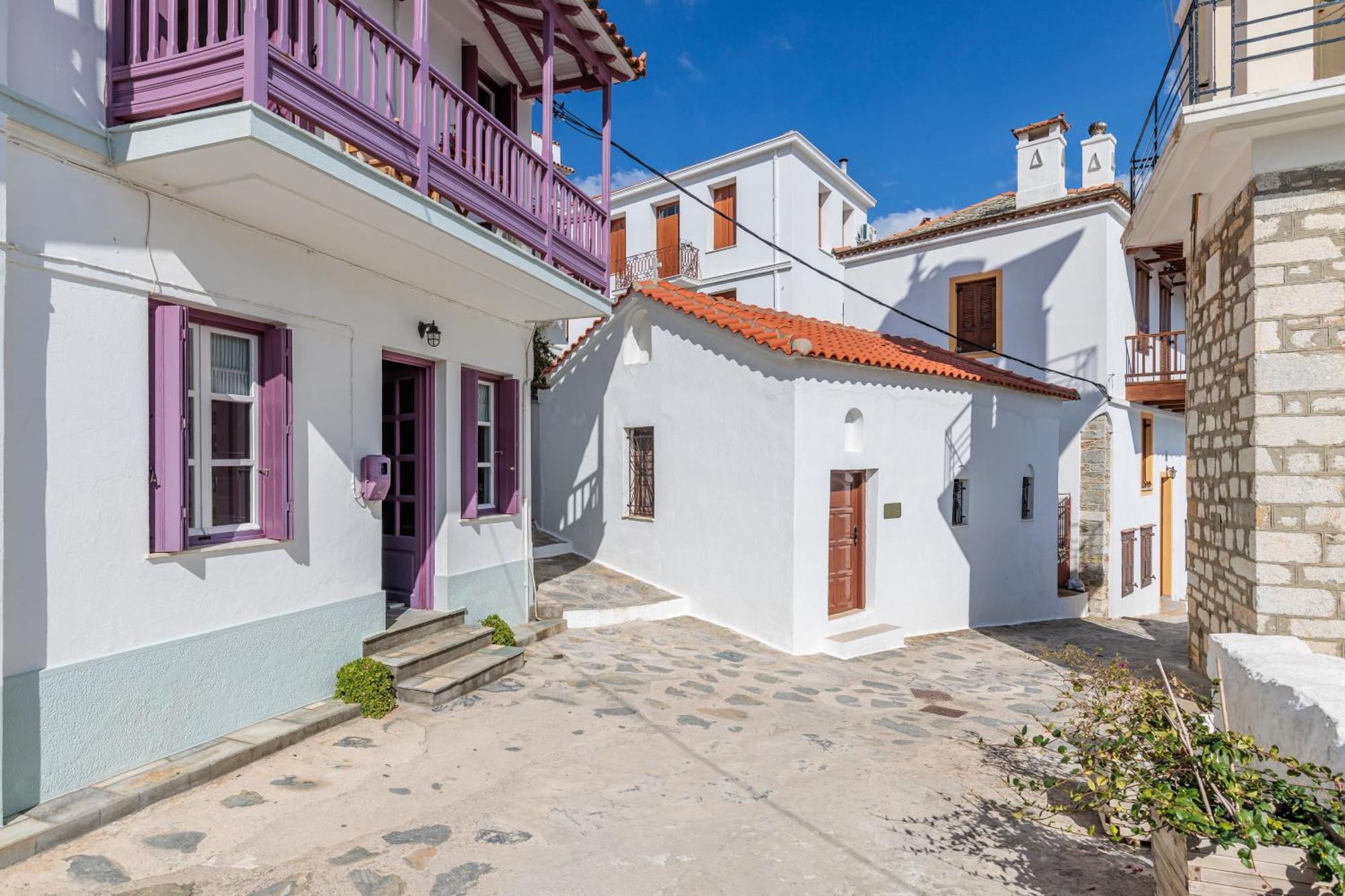 Antonia House Holiday home
